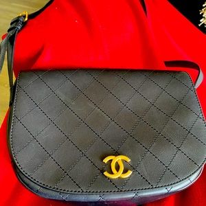 Authentic Chanel Black Messenger Bag Purse